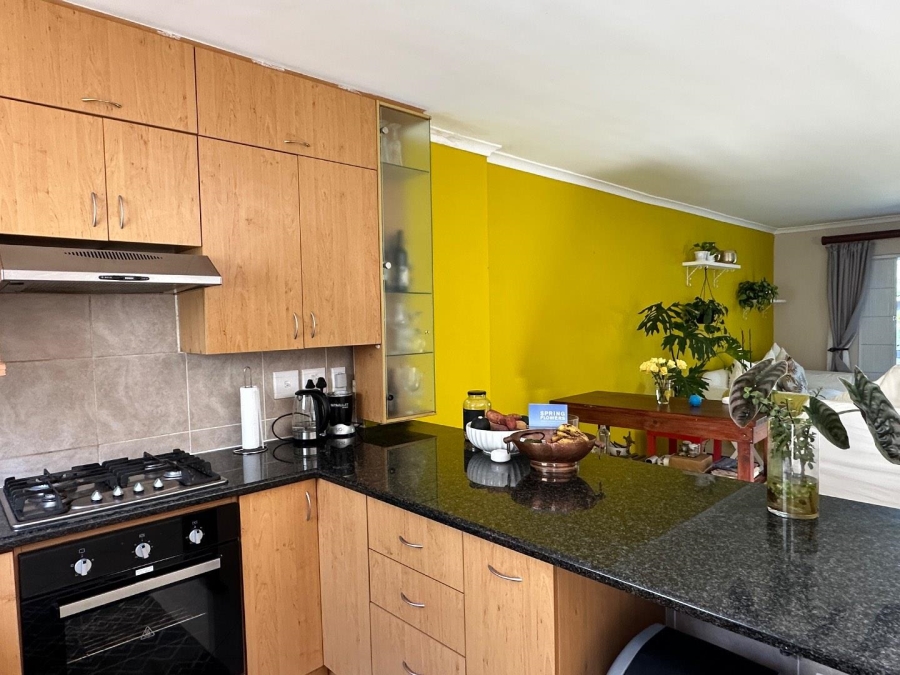 To Let 2 Bedroom Property for Rent in Big Bay Western Cape